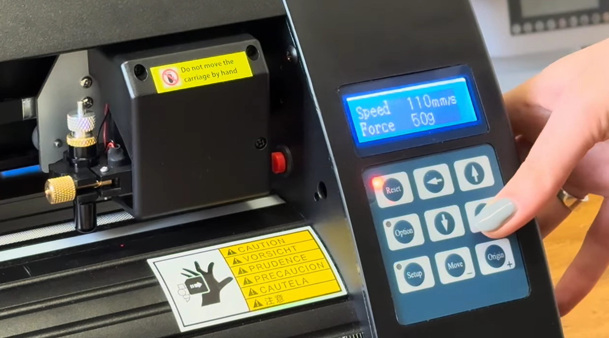 Leer las marcas de registro con el láser del plotter semiautomático